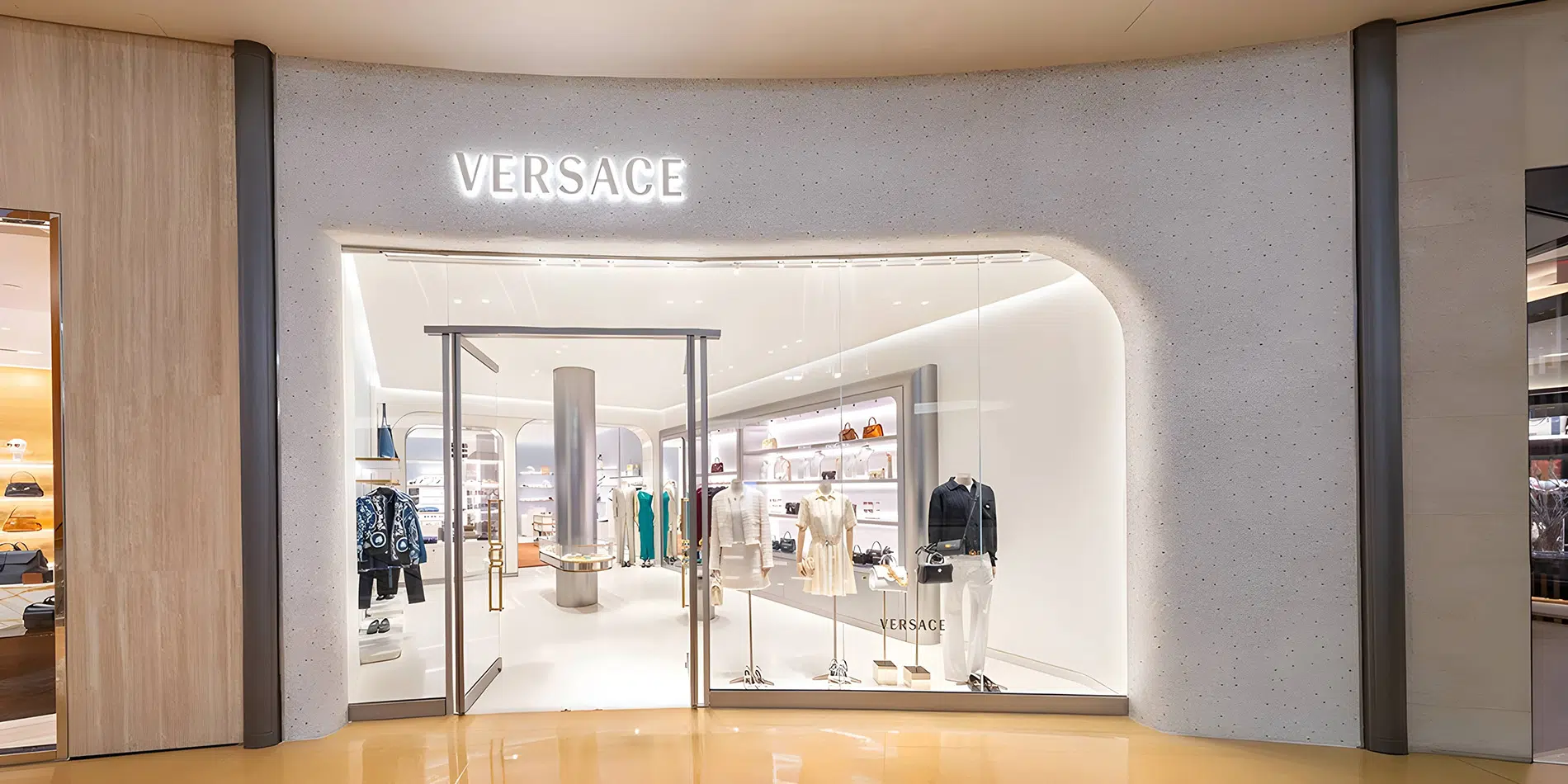 Banner 1 2 - VERSACE Tienda M&eacute;xico
