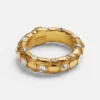 Anillo de malla metálica con cristales Anillo de malla metálica con cristales