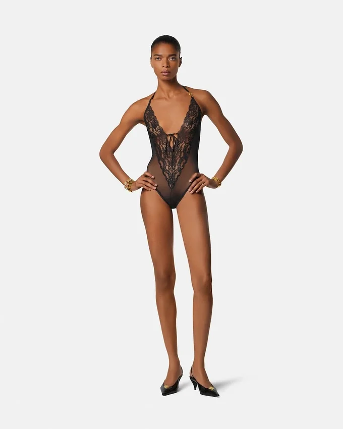 Body con ribete de encaje bordado Body con ribete de encaje bordado