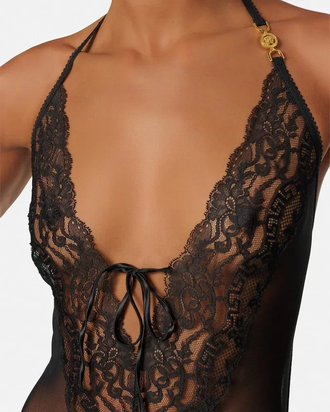 Body con ribete de encaje bordado Body con ribete de encaje bordado