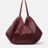 Bolso bandolera grande Protea de napa Bolso bandolera grande Protea de napa