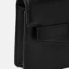 Bolso de mano de piel Medusa 95 Bolso de mano de piel Medusa 95