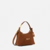 Bolso hobo de ante Versace Tag Bolso hobo de ante Versace Tag