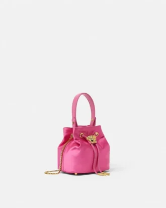 Bolso mini tipo cubo de satén La Medusa