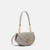 Bolso pequeño de hombro de piel Virtus Bolso pequeño de hombro de piel Virtus