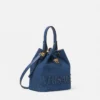 Bolso tipo cubo de denim La Medusa Bolso tipo cubo de denim La Medusa