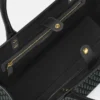 Bolso tote grande V Allover La Medusa Bolso tote grande V Allover La Medusa