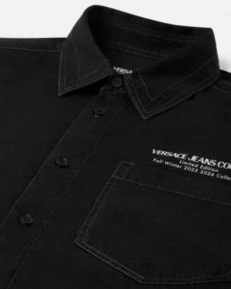 Camisa con logotipo