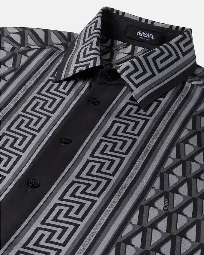 Camisa slim de sarga de seda estampada Camisa slim de sarga de seda estampada