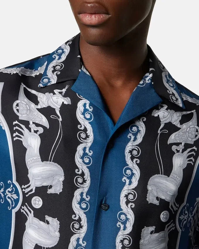 Camisa slim de sarga de seda estampada Camisa slim de sarga de seda estampada