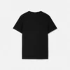 Camiseta ajustada con emblema en V