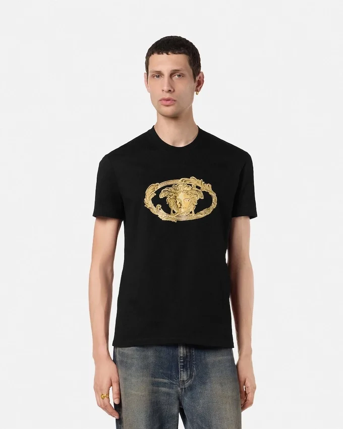 Camiseta Buckle Crest bordada Camiseta Buckle Crest bordada