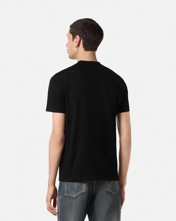 Camiseta Buckle Crest bordada Camiseta Buckle Crest bordada