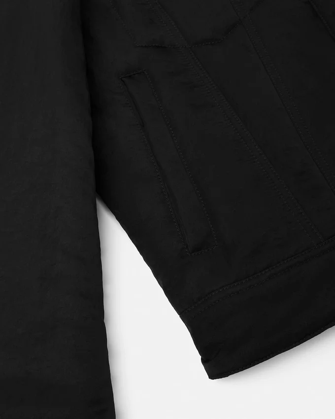 Chaqueta acolchada de satén de nylon arrugado Chaqueta acolchada de satén de nylon arrugado