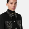 Chaqueta corta de lana con tachuelas Chaqueta corta de lana con tachuelas