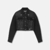 Chaqueta vaquera con emblema floral en V