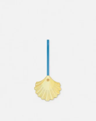 Colgante de cuero con forma de concha marina