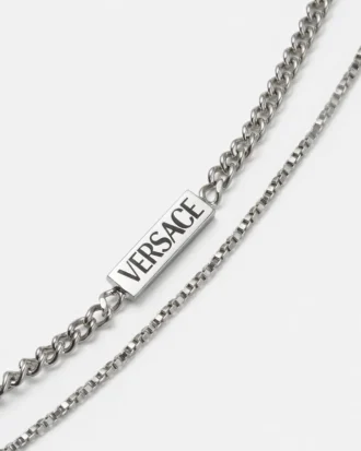Collar con imperdible