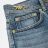 Fabricados en Japón. Pantalones cortos de denim de talle medio Fabricados en Japón. Pantalones cortos de denim de talle medio