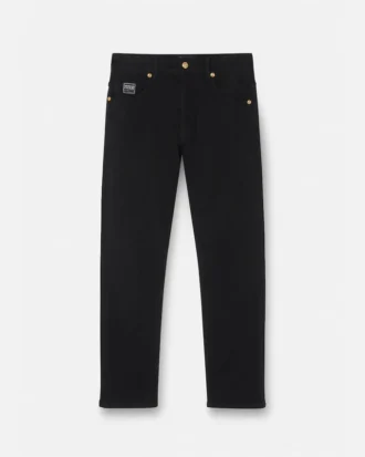 Jeans con logotipo bordado