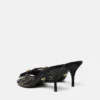 Mules Opera Bow con tachuelas 85 mm