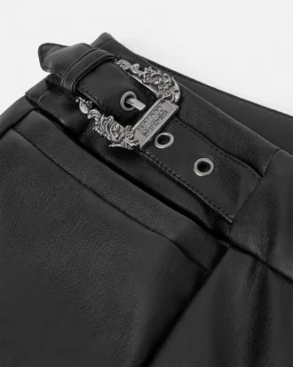 Pantalones anchos con hebillas barrocas