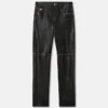 Pantalones de piel desgastada