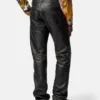 Pantalones de piel desgastada