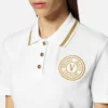 Polo con emblema en V Polo con emblema en V