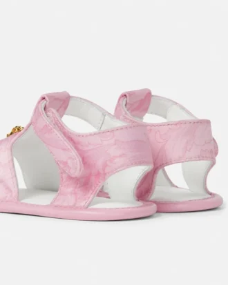 Sandalias de satén estampadas para bebé Sandalias de satén estampadas para bebé