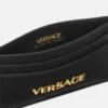 Tarjetero de piel con etiqueta Versace Tarjetero de piel con etiqueta Versace