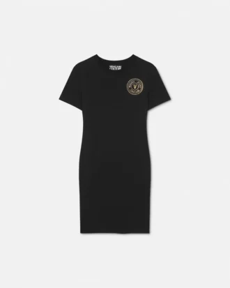 Vestido camiseta con logotipo en V