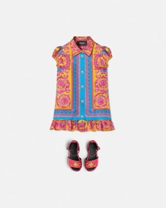 Vestido infantil de sarga de seda estampada Vestido infantil de sarga de seda estampada