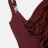 Vestido largo drapeado de crepé satinado