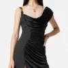 Vestido largo drapeado de crepé satinado Vestido largo drapeado de crepé satinado