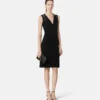 Vestido midi de cady con imperdible Vestido midi de cady con imperdible