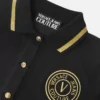Vestido polo midi con emblema en V