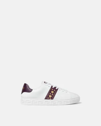 Zapatillas adornadas con Greca