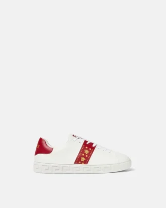 Zapatillas adornadas con Greca