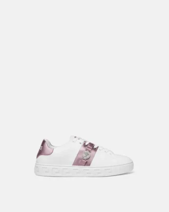 Zapatillas adornadas con Greca