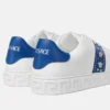 Zapatillas adornadas con Greca Zapatillas adornadas con Greca