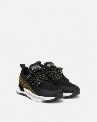 Zapatillas con logotipo dinámico