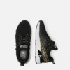 Zapatillas con logotipo dinámico