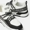 Zapatillas con logotipo dinámico