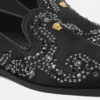 Zapatillas de satén adornadas con Medusa Zapatillas de satén adornadas con Medusa