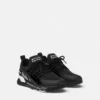 Zapatillas dinámicas con logotipo Zapatillas dinámicas con logotipo
