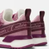 Zapatillas dinámicas con logotipo Zapatillas dinámicas con logotipo